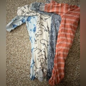 Set of carters dog/ocean Baby footie pjs in Various Patterns